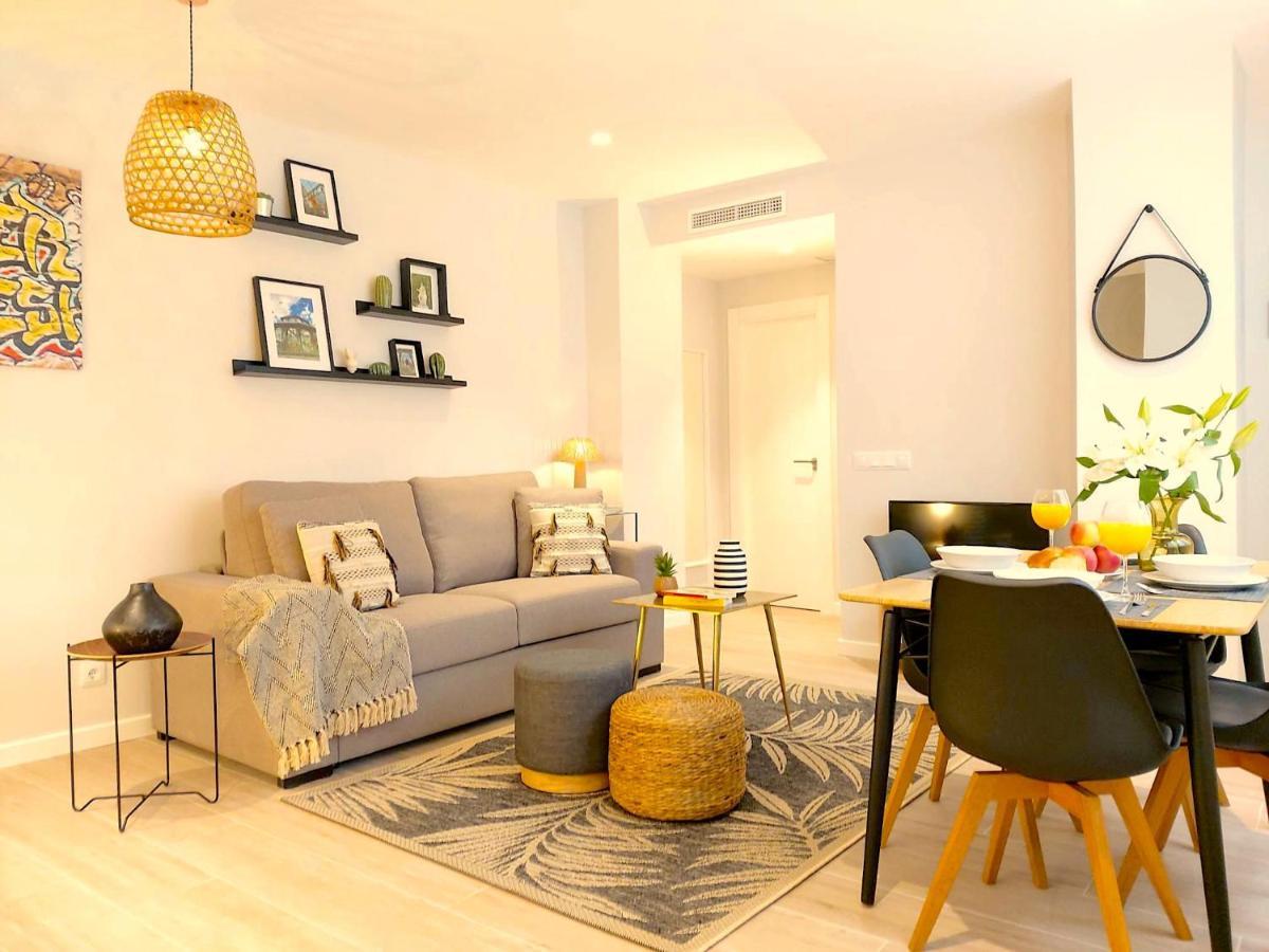 Apartamento Nuevo y Reformado al lado de la Gran Vía Madrileña Exterior foto